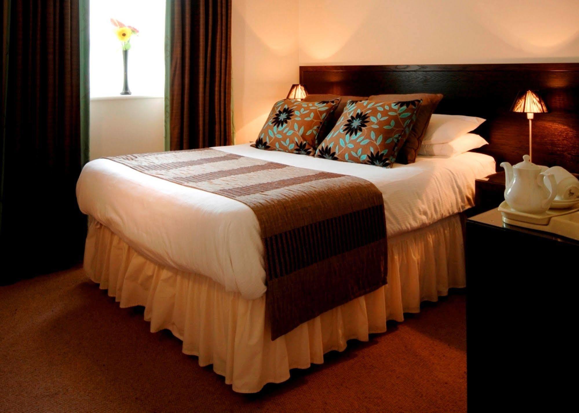 Forest Lodge Hotel Линдхорст Экстерьер фото